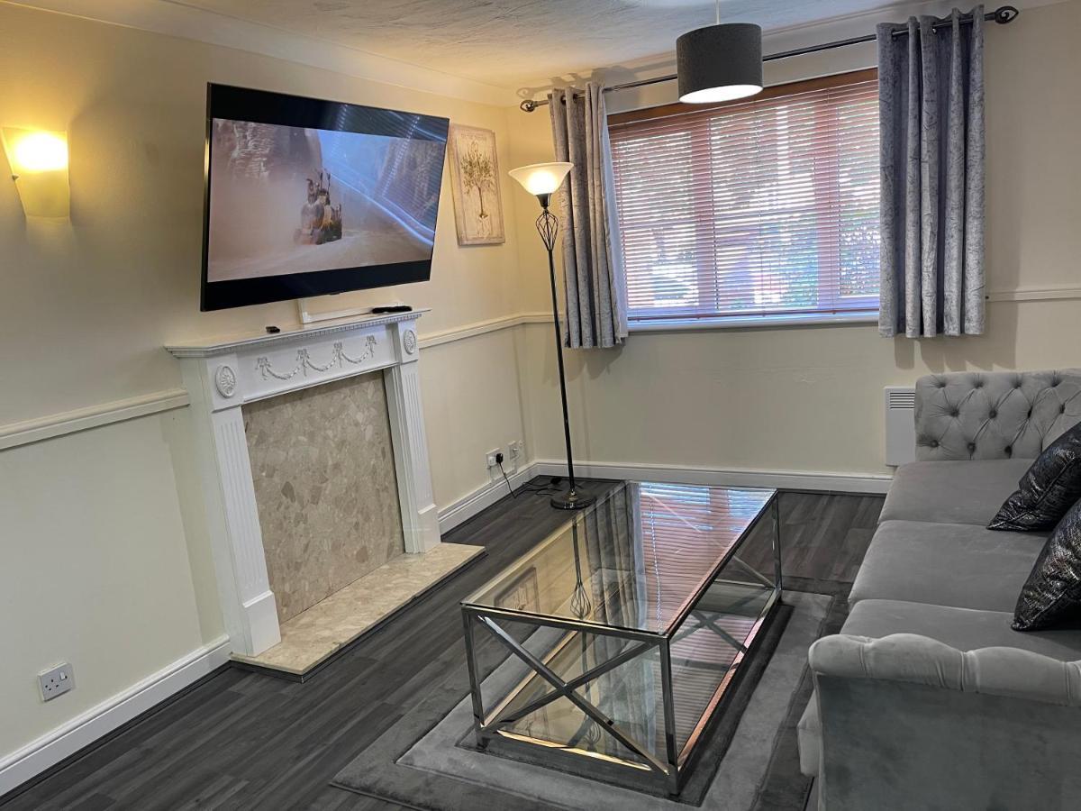 The Regency Entire 1 Bedroom Flat Accomodation เลสเตอร์ ภายนอก รูปภาพ